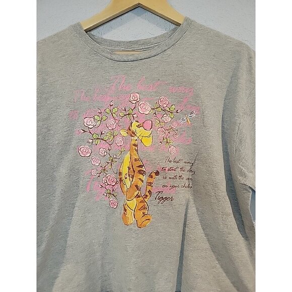 Vintage Disney Winnie The Pooh Shirt Tigger Unisex Adult XL Boxy Oversized Crop - Picture 2 of 8